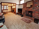 https://images.listonce.com.au/custom/160x/listings/33-vautier-street-elwood-vic-3184/735/01793735_img_02.jpg?oGpuw5jv-mA