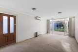 https://images.listonce.com.au/custom/160x/listings/33-wellington-street-richmond-vic-3121/519/00890519_img_04.jpg?qgYf_dDbAoA