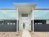 https://images.listonce.com.au/custom/160x/listings/33-willana-avenue-hamlyn-heights-vic-3215/816/01691816_img_02.jpg?M3nTdyQAH5s