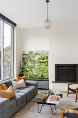 https://images.listonce.com.au/custom/160x/listings/33-willowbank-road-fitzroy-north-vic-3068/328/01813328_img_07.jpg?_5MpQ9adV3E