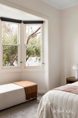 https://images.listonce.com.au/custom/160x/listings/33-willowbank-road-fitzroy-north-vic-3068/328/01813328_img_16.jpg?TEaOXT9WQrU
