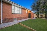 https://images.listonce.com.au/custom/160x/listings/33-wilma-avenue-mulgrave-vic-3170/182/01661182_img_14.jpg?fU_6PsG57mk