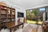 https://images.listonce.com.au/custom/160x/listings/330-blenheim-road-newport-vic-3015/710/01726710_img_07.jpg?vuIivYGPNhg