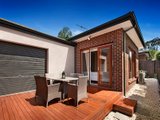 https://images.listonce.com.au/custom/160x/listings/330-francesca-street-mont-albert-north-vic-3129/732/01683732_img_10.jpg?WVcnGnIID1Q