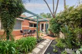 https://images.listonce.com.au/custom/160x/listings/330-gardenia-road-gardenvale-vic-3185/189/01881189_img_12.jpg?_KsnfHRBmMk