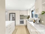 https://images.listonce.com.au/custom/160x/listings/330-iris-crescent-boronia-vic-3155/896/01525896_img_06.jpg?nUhq5YL9_1U