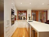 https://images.listonce.com.au/custom/160x/listings/330-new-street-brighton-vic-3186/309/01789309_img_06.jpg?25CPZw6teIk