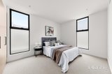 https://images.listonce.com.au/custom/160x/listings/330-strabane-avenue-mont-albert-north-vic-3129/501/01951501_img_05.jpg?QnTrJk-WNrc