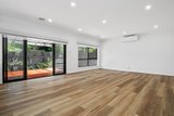 https://images.listonce.com.au/custom/160x/listings/330-vinter-avenue-croydon-vic-3136/542/01863542_img_04.jpg?CySZLqBaJ7Q
