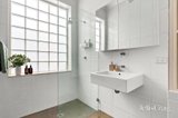https://images.listonce.com.au/custom/160x/listings/331-barkly-street-elwood-vic-3184/227/01903227_img_12.jpg?ZRiLK1dGPgA