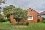 https://images.listonce.com.au/custom/160x/listings/331-gaffney-street-pascoe-vale-vic-3044/386/01187386_img_01.jpg?NEb2OBQ-xY4