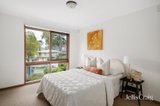 https://images.listonce.com.au/custom/160x/listings/331-paterson-crescent-greensborough-vic-3088/156/01913156_img_06.jpg?wNsoTPqwyeg