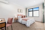 https://images.listonce.com.au/custom/160x/listings/331-remington-drive-glen-waverley-vic-3150/991/01891991_img_09.jpg?p-UhWsi5Cwo