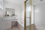 https://images.listonce.com.au/custom/160x/listings/331-riversdale-road-hawthorn-vic-3122/834/01818834_img_07.jpg?hjlKwfRwXCc