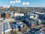 https://images.listonce.com.au/custom/160x/listings/332-albert-street-brunswick-east-vic-3057/941/01949941_img_11.jpg?G0ntylT3W8c
