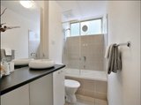 https://images.listonce.com.au/custom/160x/listings/332-barton-street-hawthorn-vic-3122/161/01819161_img_05.jpg?RpaJNA0TuUI