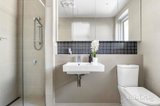 https://images.listonce.com.au/custom/160x/listings/332-bay-street-brighton-vic-3186/233/01982233_img_14.jpg?pcOdbvS1XT4