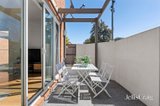 https://images.listonce.com.au/custom/160x/listings/332-bay-street-brighton-vic-3186/233/01982233_img_15.jpg?q-HtnCxTNR8