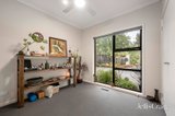 https://images.listonce.com.au/custom/160x/listings/332-bonnie-view-road-croydon-north-vic-3136/302/01888302_img_11.jpg?YGPqfA3ZWXU