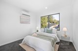 https://images.listonce.com.au/custom/160x/listings/332-felix-grove-mooroolbark-vic-3138/871/01770871_img_13.jpg?l0uzWoFFSG0