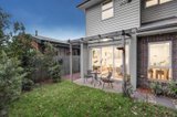 https://images.listonce.com.au/custom/160x/listings/332-maidstone-street-ringwood-vic-3134/564/01231564_img_11.jpg?tTLDKh93uLA