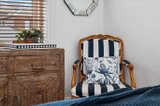 https://images.listonce.com.au/custom/160x/listings/333-bevan-street-albert-park-vic-3206/265/01781265_img_01.jpg?gkFDCedclso