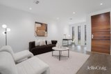 https://images.listonce.com.au/custom/160x/listings/333-bulkara-avenue-forest-hill-vic-3131/147/01848147_img_06.jpg?NXFfXgYQiHs