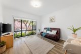 https://images.listonce.com.au/custom/160x/listings/333-leslie-street-donvale-vic-3111/078/01567078_img_02.jpg?DvRlddd1jAA