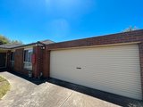 https://images.listonce.com.au/custom/160x/listings/333-shiraz-drive-waurn-ponds-vic-3216/499/01846499_img_01.jpg?jAwTMWxhx1Q