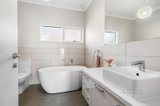 https://images.listonce.com.au/custom/160x/listings/334-dorset-road-boronia-vic-3155/931/01691931_img_07.jpg?aC5lh23U20E