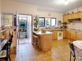 https://images.listonce.com.au/custom/160x/listings/334-howe-parade-port-melbourne-vic-3207/964/01086964_img_03.jpg?xKSpB-in3Lg