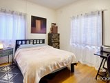 https://images.listonce.com.au/custom/160x/listings/334-howe-parade-port-melbourne-vic-3207/964/01086964_img_04.jpg?8irrJHXFklg