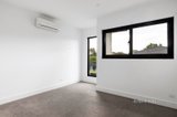 https://images.listonce.com.au/custom/160x/listings/334-wilfred-road-ivanhoe-east-vic-3079/700/01343700_img_11.jpg?FPdCz20VdO0
