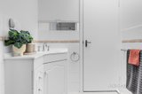 https://images.listonce.com.au/custom/160x/listings/3343-george-street-doncaster-vic-3108/095/01687095_img_07.jpg?Le0gNZ61KXI