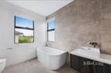 https://images.listonce.com.au/custom/160x/listings/335-alfreda-avenue-rosanna-vic-3084/159/01903159_img_07.jpg?VFGdOeop8-A