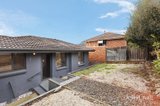 https://images.listonce.com.au/custom/160x/listings/335-felix-grove-mooroolbark-vic-3138/792/01948792_img_10.jpg?QbgJoAJ04i4