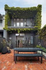 https://images.listonce.com.au/custom/160x/listings/335-station-street-carlton-north-vic-3054/301/01583301_img_11.jpg?x7TkYHsS8Bk