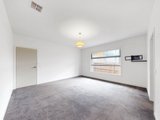 https://images.listonce.com.au/custom/160x/listings/3359-napier-street-strathmore-vic-3041/936/01732936_img_05.jpg?wIiuNjFXEcE