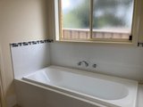 https://images.listonce.com.au/custom/160x/listings/336-38-caroline-chisholm-drive-kyneton-vic-3444/322/01608322_img_02.jpg?7D1ddDiOSnc