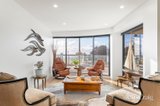 https://images.listonce.com.au/custom/160x/listings/336-esplanade-brighton-vic-3186/076/01923076_img_03.jpg?urK_gjUj17E