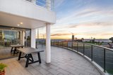 https://images.listonce.com.au/custom/160x/listings/336-esplanade-brighton-vic-3186/210/01927210_img_12.jpg?ly27DNsD904