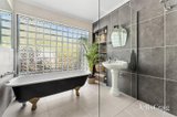 https://images.listonce.com.au/custom/160x/listings/336-kingston-road-kingston-vic-3364/123/01766123_img_07.jpg?NR1GfGOqWfM