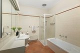 https://images.listonce.com.au/custom/160x/listings/336-neville-street-carnegie-vic-3163/383/00837383_img_07.jpg?AjOhMwYJZUc