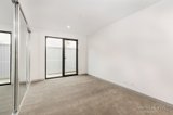 https://images.listonce.com.au/custom/160x/listings/3365-neerim-road-carnegie-vic-3163/290/01721290_img_02.jpg?wQPv3KMHJKM