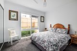 https://images.listonce.com.au/custom/160x/listings/337-edgar-street-glen-iris-vic-3146/736/01537736_img_06.jpg?xXkb1Hu1_94