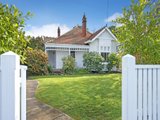 https://images.listonce.com.au/custom/160x/listings/337-upper-heidelberg-road-ivanhoe-vic-3079/330/01684330_img_01.jpg?9-LkxKIm83Y