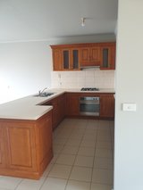 https://images.listonce.com.au/custom/160x/listings/338-french-street-noble-park-vic-3174/925/01806925_img_01.jpg?bEb2X08sFQM