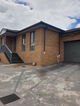 https://images.listonce.com.au/custom/160x/listings/338-french-street-noble-park-vic-3174/925/01806925_img_12.jpg?w6UiqxgiJrw