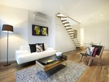 https://images.listonce.com.au/custom/160x/listings/338-montague-street-albert-park-vic-3206/422/01942422_img_02.jpg?Y88SF4mKHHE