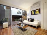 https://images.listonce.com.au/custom/160x/listings/338-montague-street-albert-park-vic-3206/422/01942422_img_04.jpg?ldHolb-ktj0